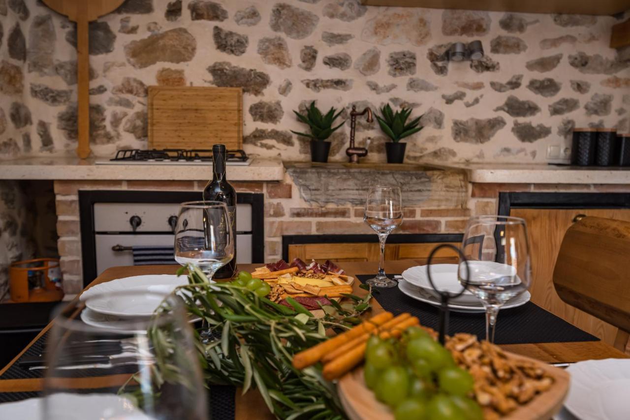 Stone Villa Miandri Sukošan Екстериор снимка