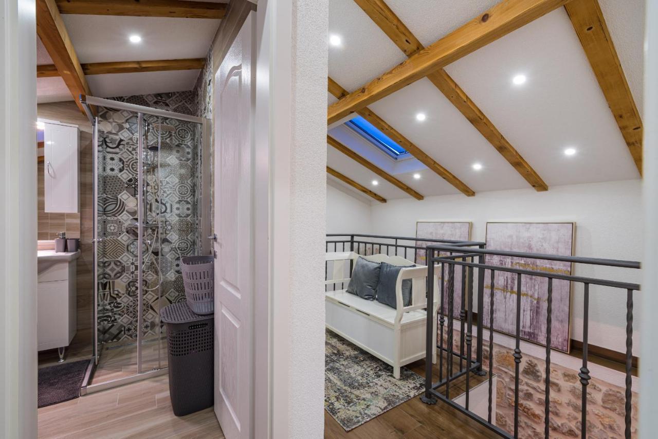Stone Villa Miandri Sukošan Екстериор снимка
